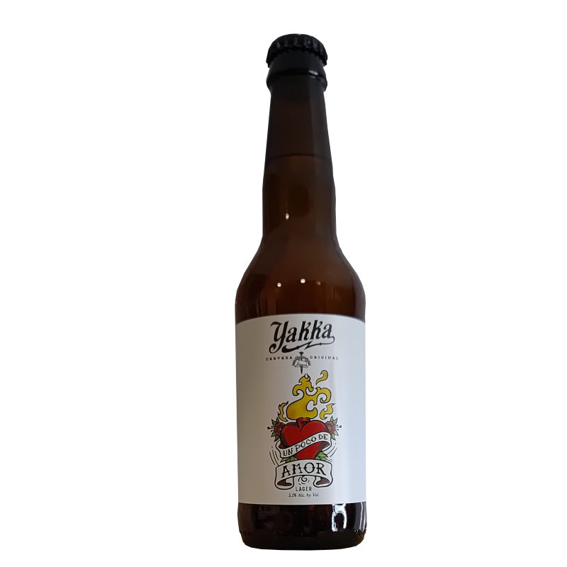 Botella de cerveza artesana Amor de Yakka, estilo Lager, con una etiqueta blanca que muestra la ilustración de un corazón sagrado en llamas rodeado de rosas, con el texto 'Un poco de amor'.